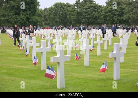 Colleville Sur Mer, Frankreich. Juni 2024. Illustration der Gräber auf dem amerikanischen Friedhof und Gedenkstätte der Normandie nach der US-Zeremonie zum 80. Jahrestag der Landung der Alliierten in der Normandie, Colleville-sur-Mer, Frankreich, am 6. Juni 2024. Foto: Ammar Abd Rabbo/ABACAPRESS. COM Credit: Abaca Press/Alamy Live News Stockfoto