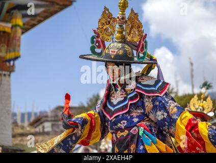 Tanz der Hüte während des Ura Yakchoe Festivals, Bumthang, Ura, Bhutan Stockfoto