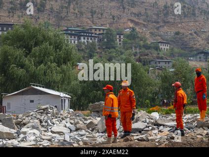 Arbeiter der bhutanischen Föderation, auch bekannt als Guardians of Peace, Wangchang Gewog, Paro, Bhutan Stockfoto