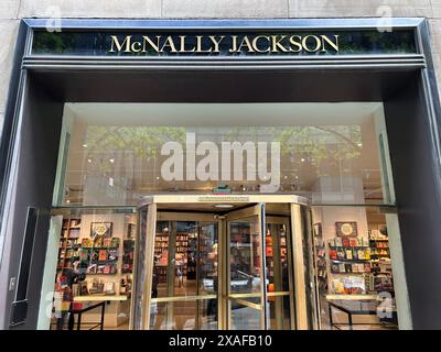 McNally Jackson Buchhandlung, Außenansicht des Gebäudes, Rockefeller Center, New York City, New York, USA Stockfoto