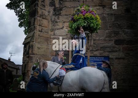 Garland Day Celebration in Castleton, Derbyshire, Großbritannien Stockfoto