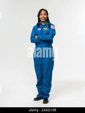 Hawthorne, Kalifornien, USA. Oktober 2023. NASA-Astronaut und SpaceX Crew-9 Mission Specialist Stephanie Wilson posieren für ein Porträt im Johnson Space Center der NASA in Houston. Texas. (Kreditbild: © Bill Stafford/Robert Markowitz/NASA/ZUMA Press Wire) NUR REDAKTIONELLE VERWENDUNG! Nicht für kommerzielle ZWECKE! Stockfoto