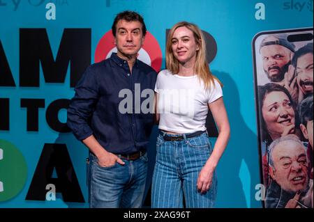 Madrid, Madrid, Spanien. Juni 2024. MARTA HAZAS, spanische Schauspielerin – JAVIER VEIGA, spanischer Schauspieler. (Kreditbild: © Oscar Manuel Sanchez/ZUMA Press Wire) NUR REDAKTIONELLE VERWENDUNG! Nicht für kommerzielle ZWECKE! Stockfoto