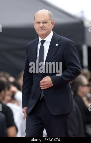 Omaha Beach, Frankreich. 30. Mai 2024. Bundeskanzler Olaf Scholz nimmt am 6. Juni 2024 im Rahmen des 80. Jahrestages des „D-Day“ am Omaha Beach, Normandie, Frankreich, Teil. Foto von David NIVIERE. Quelle: Abaca Press/Alamy Live News Stockfoto