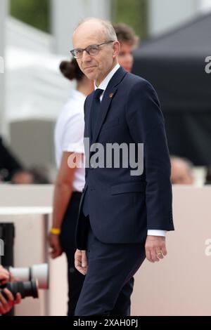 Omaha Beach, Frankreich. 30. Mai 2024. Fred Grivois nimmt am 6. Juni 2024 an der internationalen Zeremonie zum D-Day-Jubiläum in Omaha Beach, Normandie, Frankreich Teil, als Teil des 80. Jahrestages des „D-Day“. Foto: David NIVIERE/ABACAPRESS. COM Credit: Abaca Press/Alamy Live News Stockfoto