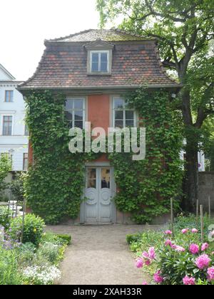 Goethehaus Gartenhaus in diesem Haus am Frauenplan lebte Johann Wolfgang von Goethe 50 Jahre lang bis zu seinem Tod im Jahre 1832. *** Goethe-Haus Gartenhaus Johann Wolfgang von Goethe lebte in diesem Haus nach dem Frauenplan 50 Jahre bis zu seinem Tod 1832 Urheberrecht: XStopperx/xEibner-Pressefotox EP asr Stockfoto