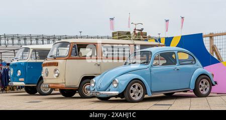 Scheveningen, Niederlande, 26.05.2024, Oldtimer von Volkswagen auf der Aircooler Oldtimer-Messe Stockfoto