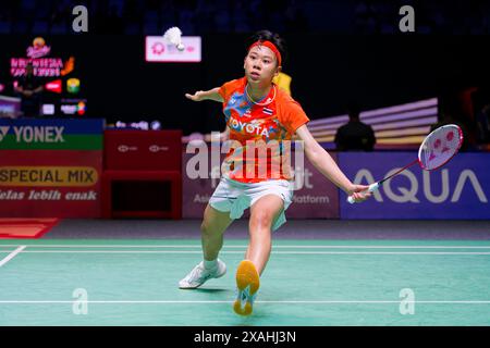 Supanida Katethong von Thailand im Einzelspiel am dritten Tag der Kapal API Indonesia Open gegen Gregoria Mariska Tunjung von Ind Stockfoto