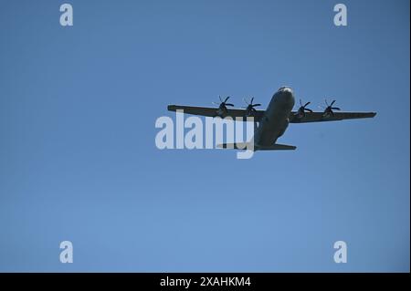 Gedenkfeier zum 80. Jahrestag des D-Tages auf dem US-Friedhof in Colleville-sur-Mer, Frankreich. Juni 2024. Frankreich (Foto: Aleksy Witwicki/SIPA USA) Credit: SIPA USA/Alamy Live News Stockfoto