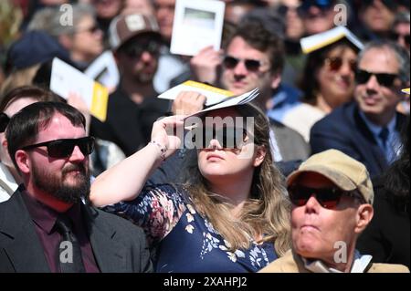 Gedenkfeier zum 80. Jahrestag des D-Tages auf dem US-Friedhof in Colleville-sur-Mer, Frankreich. Juni 2024. Frankreich (Foto: Aleksy Witwicki/SIPA USA) Credit: SIPA USA/Alamy Live News Stockfoto