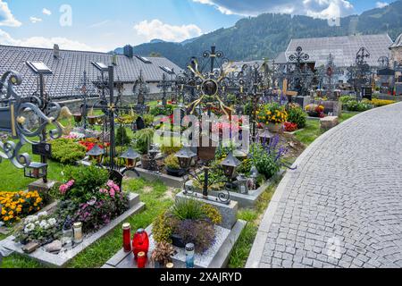 Österreich, Serfaus-Fiss-Ladis, Fiss Friedhof. Stockfoto