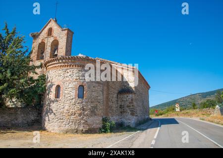 Mudejar Apsis der Kirche. San Mames, Provinz Madrid, Spanien. Stockfoto