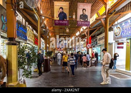 Gold Souk, berühmte Einkaufsstraße, Deira Viertel, Dubai, Vereinigte Arabische Emirate, Naher Osten, Asien Stockfoto