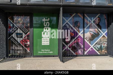 New Sadler's Wells Theater East Gebäude in Stratford, London, England, Großbritannien Stockfoto