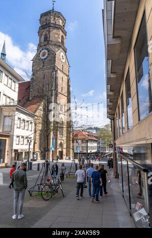 Europa, Deutschland, Baden-Württemberg, Stuttgart, Blick auf die Stiftskirche in der Stuttgarter Innenstadt Stockfoto
