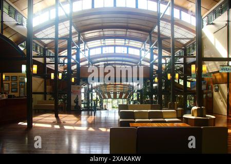 Lobby des Kingfisher Bay Resort an der Westküste von Fraser Island in Queensland, Australien Stockfoto