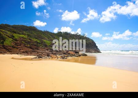 Indian Head, eine Landzunge an der Ostseite (Ozean) von Fraser Island (K'gari) vor der Küste von Queensland, Australien - Ausläufer im Norden en Stockfoto