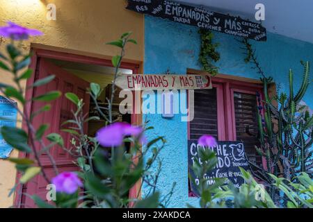 Nordamerika, Karibik, Großantillen, Hispaniola, Dominikanische Republik, Halbinsel Samana, Las Terrenas, kleines Restaurant in Las Terrenas Stockfoto