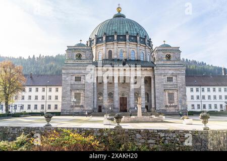 Europa, Deutschland, Baden-Württemberg, Schwarzwald, Naturpark Südschwarzwald, Schluchtensteig, Dom von Sankt Blasien Stockfoto