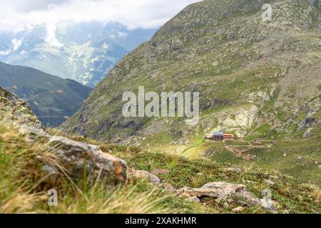 Europa, Österreich, Verwall, Tirol, Pettneu am Arlberg, Blick auf die Edmund-Graf-Hütte am oberen Kapplerboden Stockfoto