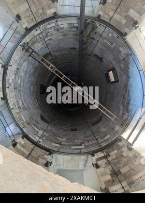 PISA, ITALIEN - 18. SEPTEMBER 2023 - Blick von der Spitze des Schiefen Turms von Pisa, Italien Stockfoto