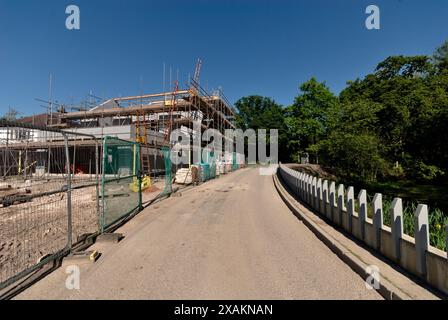 Neue Wohnsiedlung in der Heybridge Lane, Prestbury, Cheshire Stockfoto