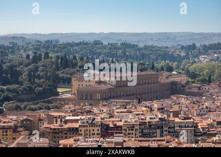 Luftaufnahme des Palazzo Pitti in Florenz, Italien Stockfoto