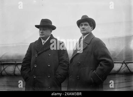 Carl Jorn und Adam Didur, zwischen 1910 und 1915. Stockfoto