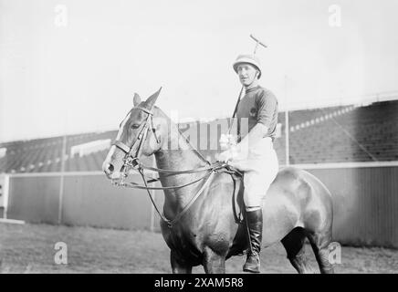 Captain Leslie Cheape, zwischen 1910 und 1915. Zeigt den englischen Polospieler Captain Leslie St. Clair Cheape (1882–1916). Stockfoto