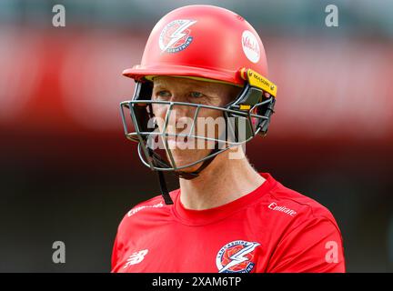 7. Juni 2024; Emirates Old Trafford Cricket Ground, Manchester, England; Vitality Blast T20 League Cricket, Lancashire Lightning gegen Birmingham Bears; Luke Wells von Lancashire Lightning Out stumpelte Alex Davies von Birmingham Bears beim Bowling von Jake Lintott mit 113-3 Punkten Stockfoto