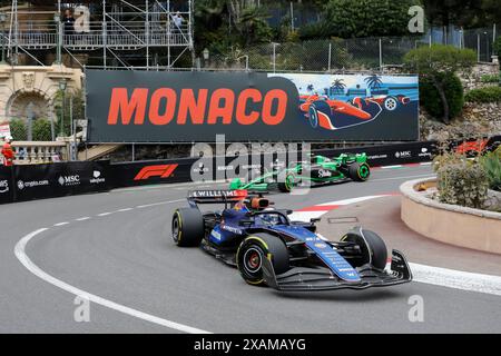 Monte Carlo, Fürstentum Monaco. Mai 2024. Formel 1 Grand Prix de Monaco auf dem Circuit de Monaco in Monte Carlo. Im Bild: Alex Albon (THA) von Williams Racing in Williams FW46 an der Haarnadelkurve während des zweiten Trainings © Piotr Zajac/Alamy Live News Stockfoto