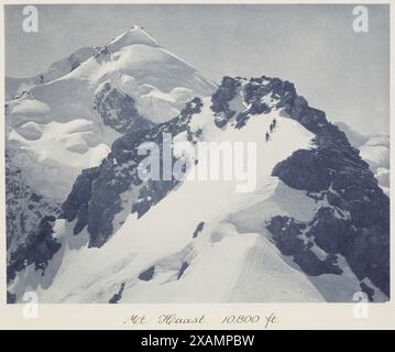 MT Haast, 10.800 m Aus dem Album: Aufnahme von Bildern aus Neuseeland, 1920er Stockfoto