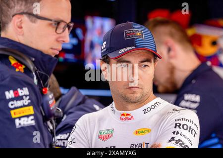 Sergio Perez (MEX) - Oracle Red Bull Racing - Red Bull RB20 - Honda RBPT während des Formel-1-AWS-Grand Prix du Canada 2024, Montreal, Quebec, Kanada, vom 6. Bis 9. Juni - Rang 9 von 24 der F1-Weltmeisterschaft 2024 Stockfoto