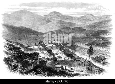 The Sutherlandshire Gold Diggings: Baile 'n OIR, Kildonan, [in Schottland], 1869. Blick auf ein Township von Hütten und Zelten... Läden mit Brot, Speck, Corned Beef, Lebensmittel aller Art, Pik, Schaufeln, Blechbecken und anderen Artikeln, wurden gestartet... Zwei Omnibusse fahren täglich von und nach Helmsdale nach Baile 'n Or, und sind bei jeder Fahrt überfüllt... die wissenschaftlichen Ergebnisse der Operationen, soweit sie durchgeführt wurden, sind geringfügig. aber sehr interessant... die Partikel sind größtenteils klein... das größte Nugget, das man bisher in Kildonan gefunden hat, war von großem Wert Stockfoto