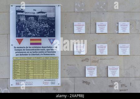 Foto und Namen der Oriolanos-Gefangenen der Nazis, die gegen den Faschismus kämpften, um Freiheit und Demokratie in der Stadt Orihuela, Spanien, zu verteidigen. Stockfoto