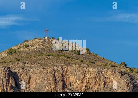 Cruz de la Muela (Sierra de Orihuela), Aussichtspunkt der Vega Baja von Orihuela, Alicante, Valencianische Gemeinschaft, Spanien, Europa Stockfoto