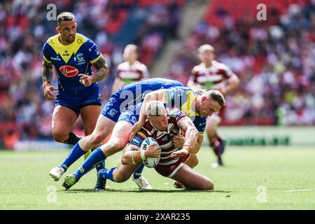 Während des Finalspiels des Betfred Challenge Cups Warrington Wolves gegen Wigan Warriors im Wembley Stadium, London, Großbritannien, 8. Juni 2024 (Foto: Izzy Poles/News Images) Stockfoto