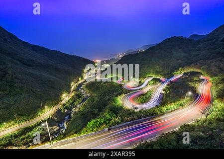 Jiufen, Taiwan Hang Straßen in der Dämmerung. Stockfoto