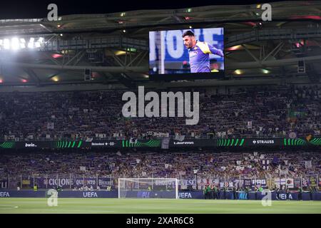 Athen, Griechenland. Mai 2024. ACF Fiorentina Fans beim Endspiel der UEFA Europa Conference League in der AEK Arena in Athen. Der Bildnachweis sollte lauten: Jonathan Moscrop/Sportimage Credit: Sportimage Ltd/Alamy Live News Stockfoto