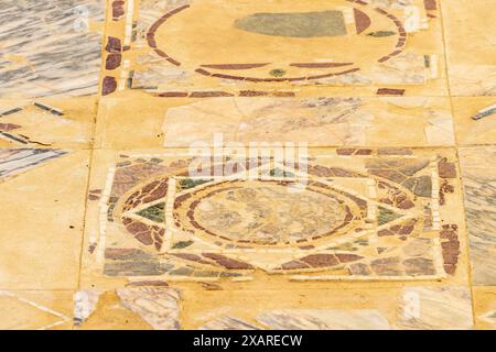 Römischer Pflaster opus sectile, Italica, antike römische Stadt, 206 v. Chr., Andalusien, Spanien. Stockfoto