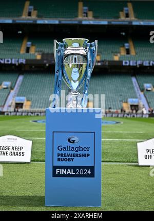 Twickenham, Vereinigtes Königreich. Juni 2024. Gallagher Premiership Rugby Finale. Northampton Saints V Bath Rugby. Twickenham Stadium. Twickenham . Die Trophäe ist im Gallagher Premiership Rugby Finale zwischen Northampton Saints und Bath Rugby angekommen. Quelle: Sport In Pictures/Alamy Live News Stockfoto