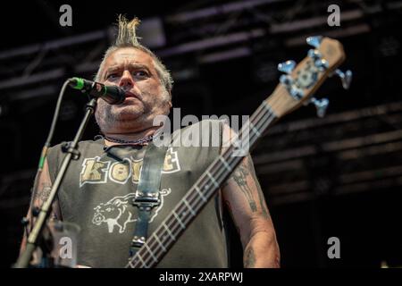 Augsburg, Deutschland. 07/06/2024. FAT Mike performe beim NOFX-Konzert Punk in Drublic: Lasst Tour 2024. 40 Jahre, 40 Städte, 40 Songs x Day – die legendäre Punkband NOFX lieferte im Rahmen ihrer Abschiedstour einen unvergesslichen Auftritt in Augsburg. Quelle: Valerio Agolino / Alamy Live News Stockfoto