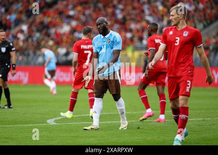 Brüssel, Belgien Juni 2024. Der belgische Romelu Lukaku gibt Gesten während eines Freundschaftsspiels zwischen der belgischen Fußballnationalmannschaft Red Devils und der luxemburgischen Nationalmannschaft im King Baudouin Stadion (Stade ROI Baudouin - Koning Boudewijnstadion) am Samstag, den 08. Juni 2024 in Brüssel. Die Red Devils bereiten sich auf die bevorstehende Europameisterschaft 2024 in Deutschland vor. BELGA PHOTO VIRGINIE LEFOUR Credit: Belga News Agency/Alamy Live News Stockfoto