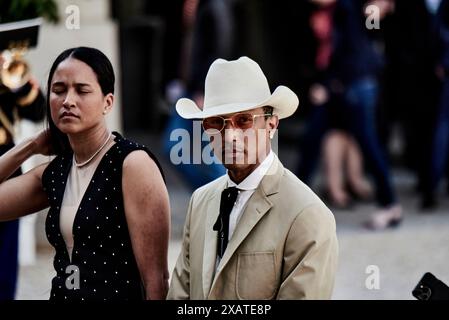 Antonin Burat/Le Pictorium - Staatsbesuch von US-Präsident Joe Biden in Frankreich. Juni 2024. Frankreich/Paris - Pharrell Williams während eines Staatsessens im Elysee Palace in Paris am 8. Juni 2024 im Rahmen eines Staatsbesuchs von US-Präsident Joe Biden. Quelle: LE PICTORIUM/Alamy Live News Stockfoto