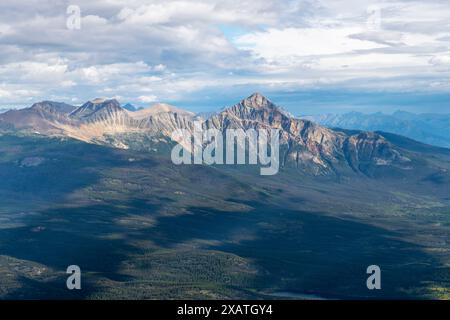 Pyramid Mountain Peak, Jasper National Park, Kanada. Stockfoto