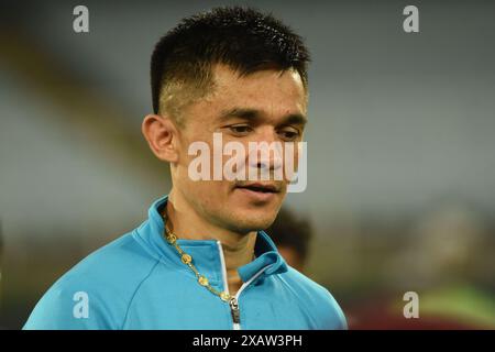 Kalkutta, Ciudad de Mexico, Indien. Juni 2024. Sunil Chhetri von der indischen Nationalmannschaft, wird während einer Willkommenszeremonie vom indischen Fußballverband empfangen, bevor die indischen Fußballverbände gegen Afghanistan antreten. Am 6. Juni 2024 in Kalkutta, Indien. (Credit Image: © Dipa Chakraborty/eyepix via ZUMA Press Wire) NUR REDAKTIONELLE VERWENDUNG! Nicht für kommerzielle ZWECKE! Stockfoto