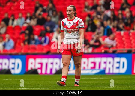 Wembley, London, Großbritannien. Juni 2024. Betfred Women’s Challenge Cup Final Rugby: Leeds Rhinos Women vs St Helens Women im Wembley Stadium. Luci McColm beim Womens Challenge Cup Finale. Credit James Giblin Photography/Alamy Live News. Stockfoto