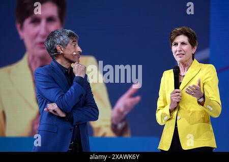 Ranga Yogeshwar und Ilka Horstmeier bei der Eröffnung der IdeenExpo 2024 in Halle 7 auf dem Messegelände. Hannover, 08.06.2024 *** Ranga Yogeshwar und Ilka Horstmeier bei der Eröffnung der IdeenExpo 2024 in Halle 7 auf dem Messegelände Hannover, 08 06 2024 Foto:XC.xNiehausx/xFuturexImagex ideenexpo 4615 Stockfoto