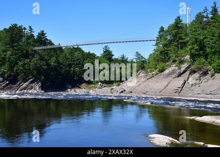 Hängebrücke Parc des Chutes de la Chaudiere 113 m lang Quebec Stockfoto