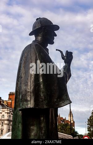 London, England – August 2023. 221B Baker Street ist die Londoner Adresse des fiktiven Detektivs Sherlock Holmes, der vom Autor Sir Arthur Conan geschaffen wurde Stockfoto